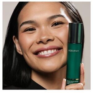 Veriphy Self Absorbed Facial Moisturizer